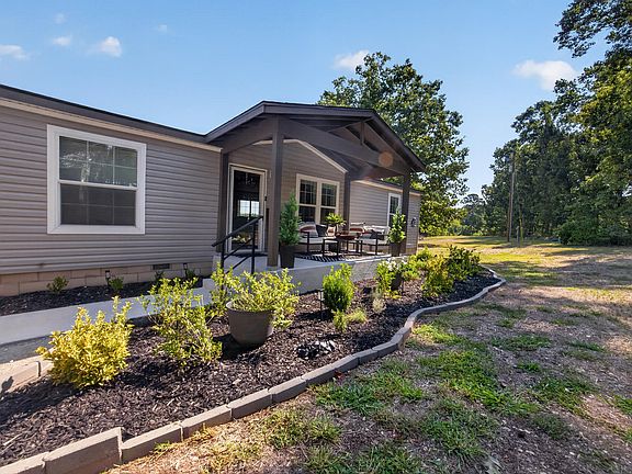 5th image of 75 Moark Lane