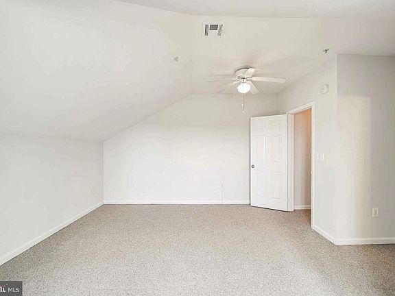 5th image of 610 N West St APT 603