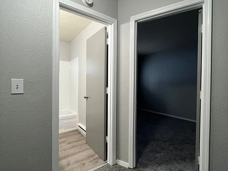 Powell Butte Townhomes — Photo 27