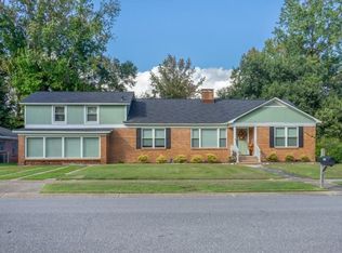 2858 Thornhill Dr, Mobile, AL 36606