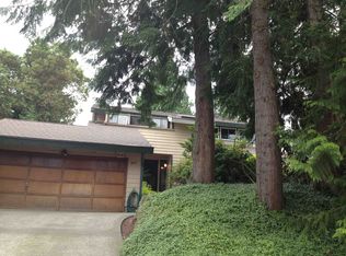847 NE 102nd St, Seattle, WA 98125