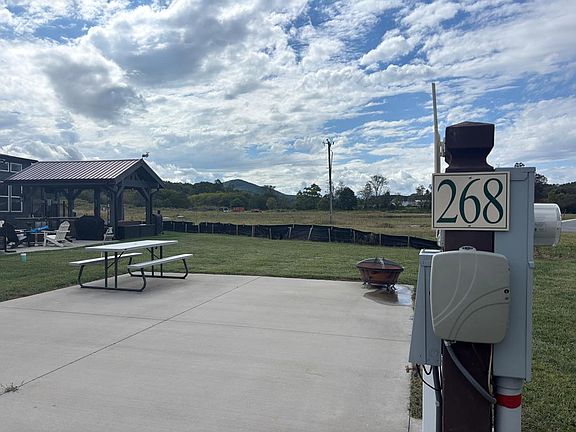 2nd image of 268 Mountain Vista Rd