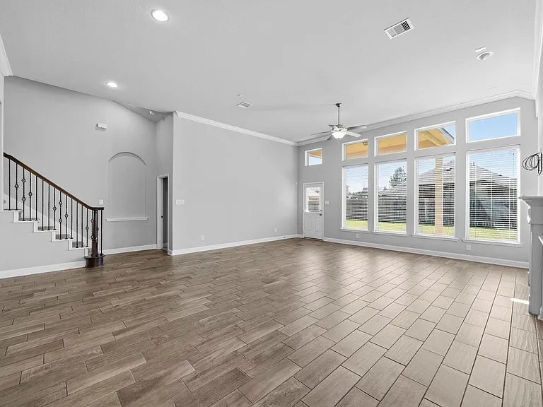 18611 Navarro Branch Dr — Photo 3