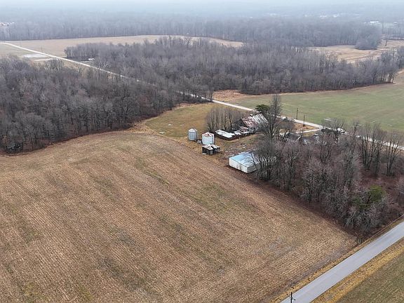 3rd image of 8545 E County Road 475 N