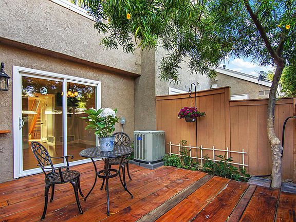 Back Deck - Ready for your dog