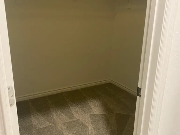 795 Grand Country Ave — Photo 10