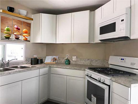 Modern kitchen