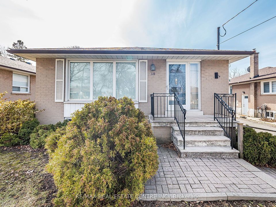 1st image of 39 Bradstock Rd