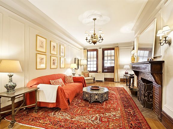 4th image of 50 W 67th St #1C