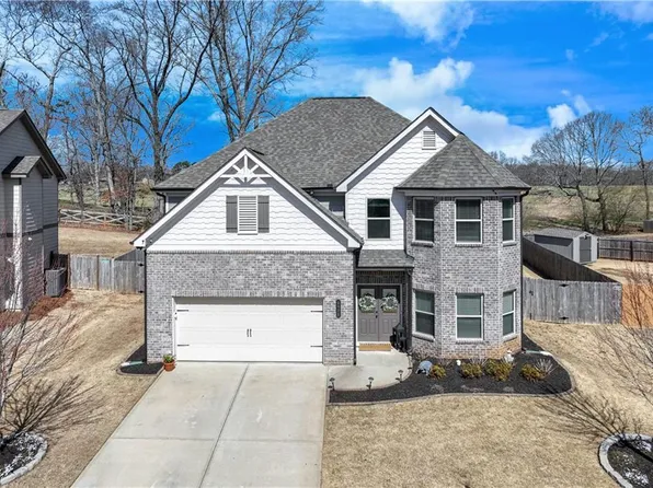 6008 Fair Winds Cv, Flowery Branch, GA 30542