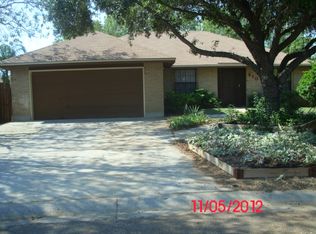 410 Venado Ct, Laredo, TX 78045