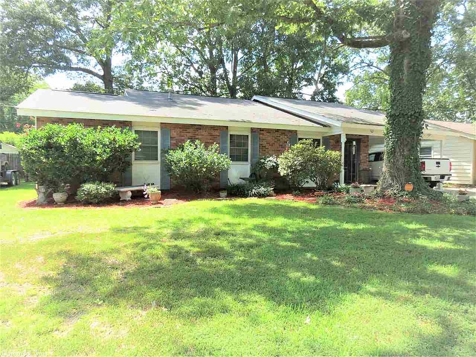 1st image of 3606 Shamrock Dr