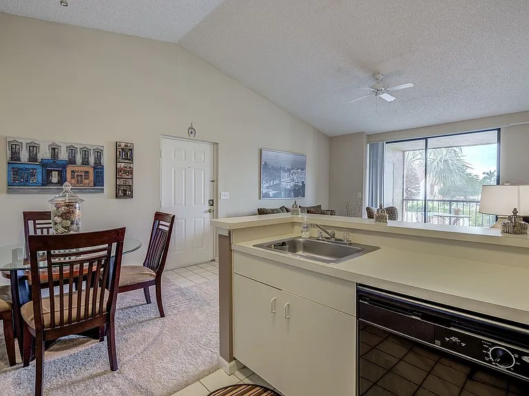 13545 Eagle Ridge Dr #827 — Photo 40