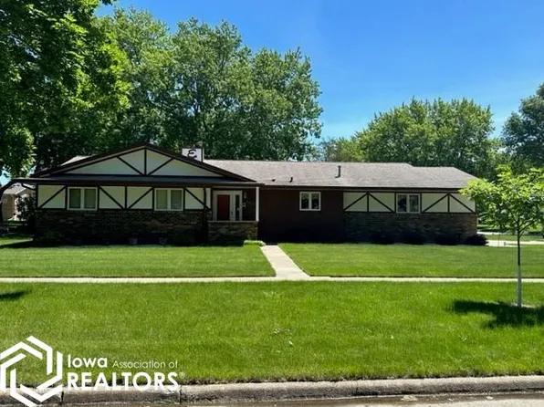 408 N Putnam St, Algona, IA 50511