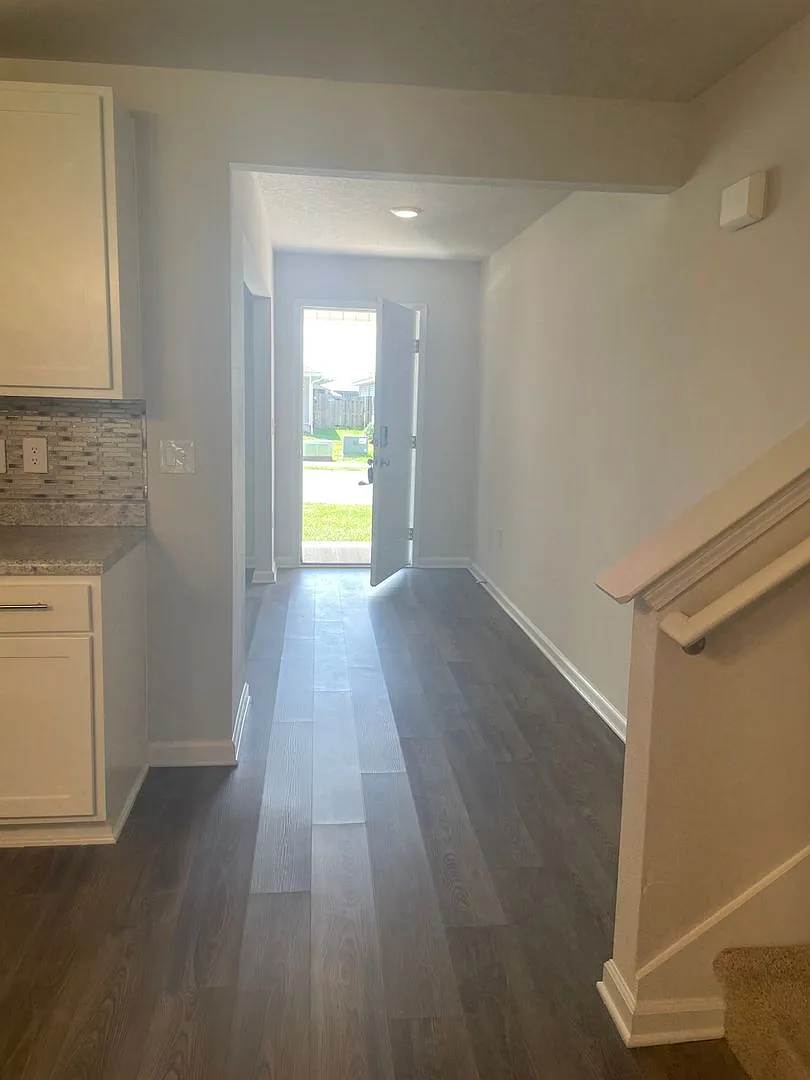 Welcome to the Woodlands! — Photo 3