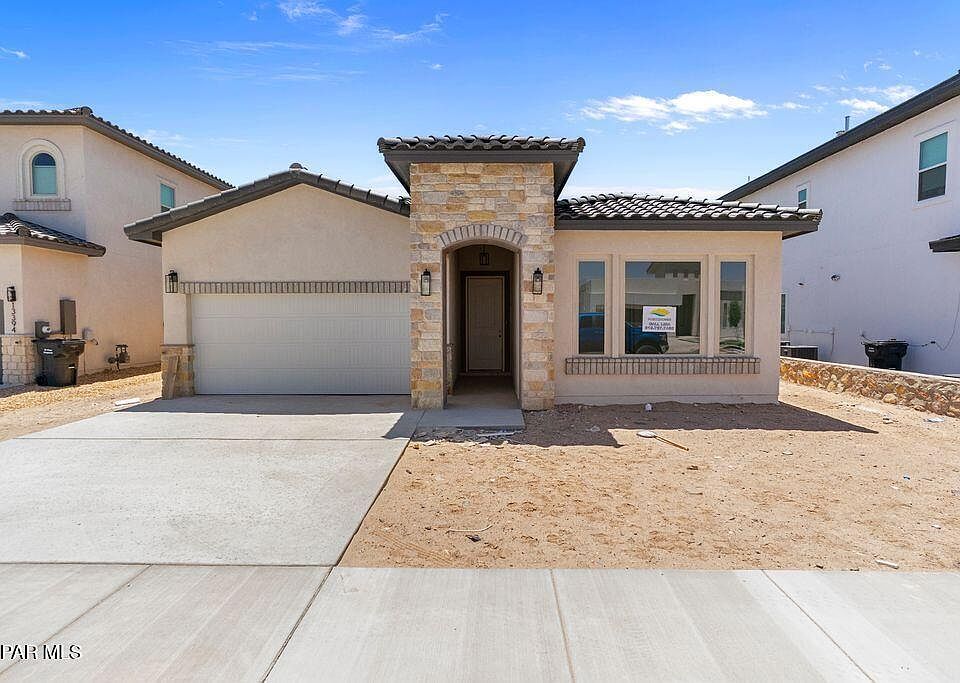 1st image of 7433 Norte Portugal Ln