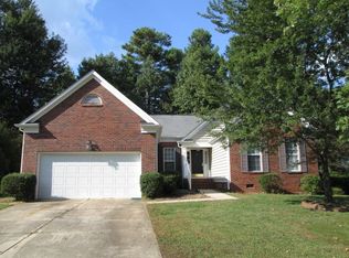 2213 Thorson Hill Ct, Charlotte, NC 28212