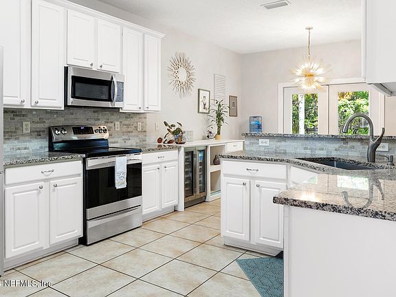 4th image of 13831 IBIS POINT Boulevard