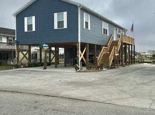 1036 1st Street, Surf City, NC 28445