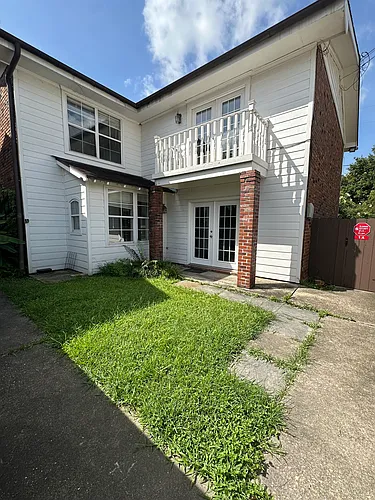 102 Catherine St #4A Photo 1