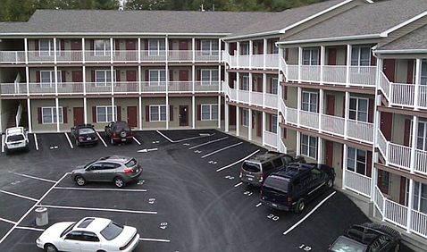 2nd image of 1301 Hayden Ln