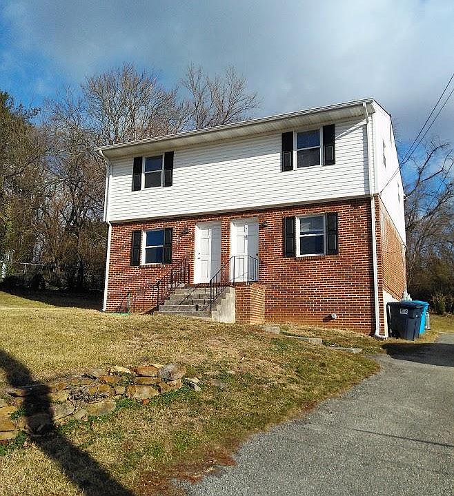 1st image of 613 Vinton Mill Ct NE