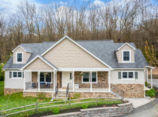 49 Turtleback Rd, Califon, NJ 07830