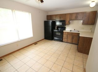2257 N Village Dr, Saint Charles, MO