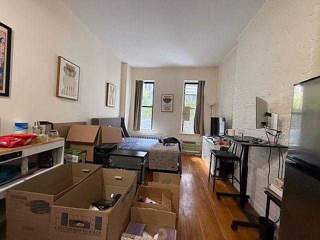 304 E 81st St APT 2C, New York, NY 10028 | Zillow