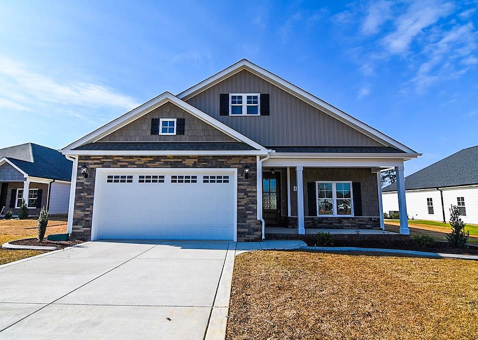 1st image of 127 Muirfield Pl
