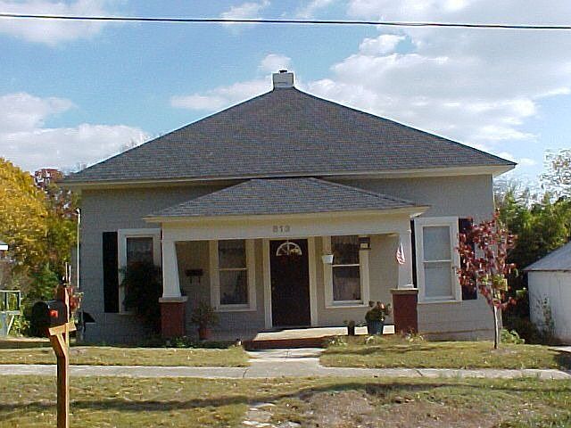 813 Rayburn - Guntersville, AL 