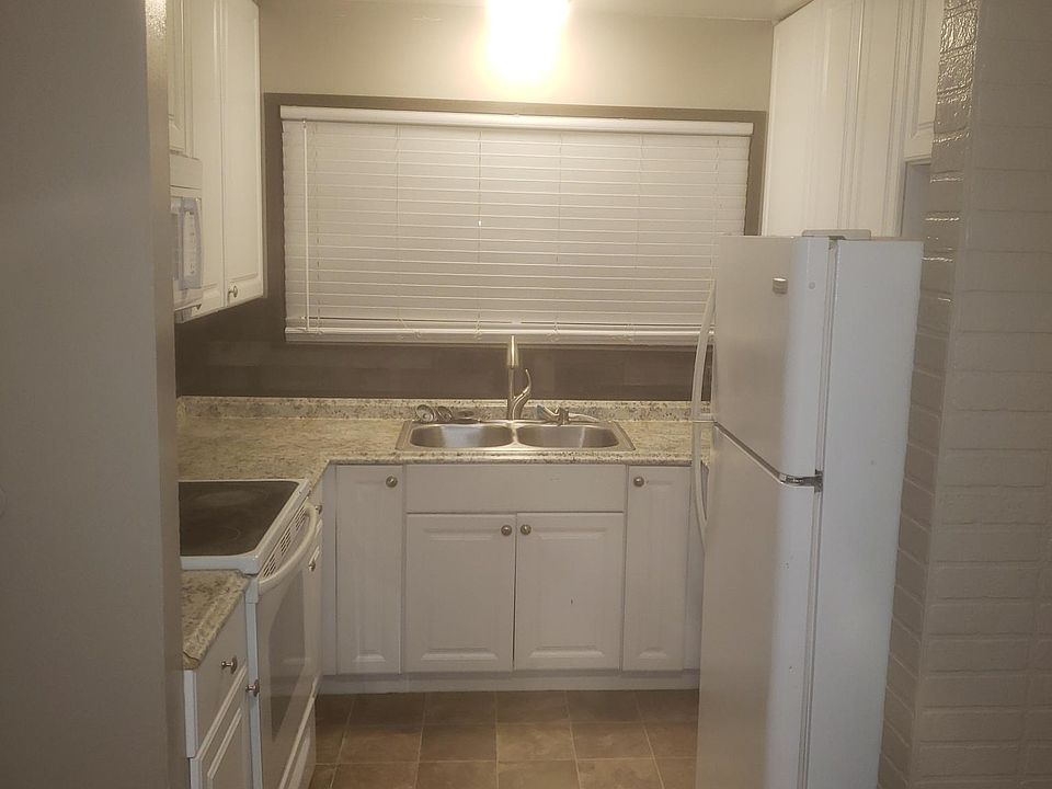 1st image of 3839 Pentagon Dr