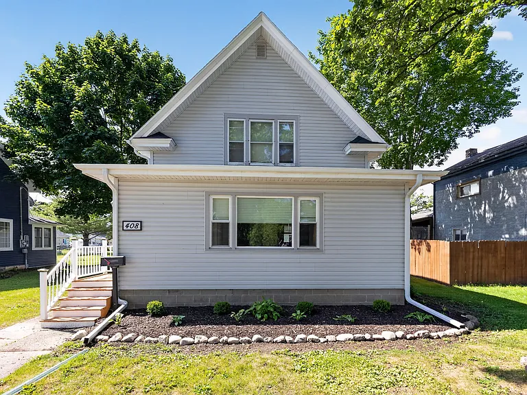 408 E Geneva St — Photo 1