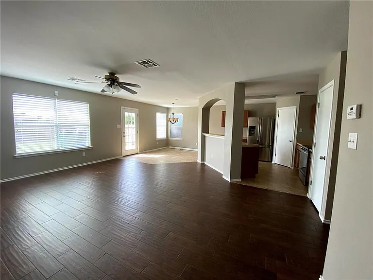 12817 Chime Dr — Photo 8