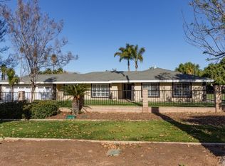 1665 Bradley St, Riverside, CA 92506