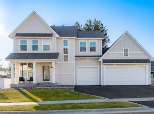 1338 Bluff Border Rd, New Richmond, WI 54017