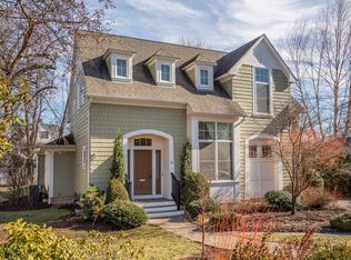 30 N Beacon St, Hartford, CT 06105