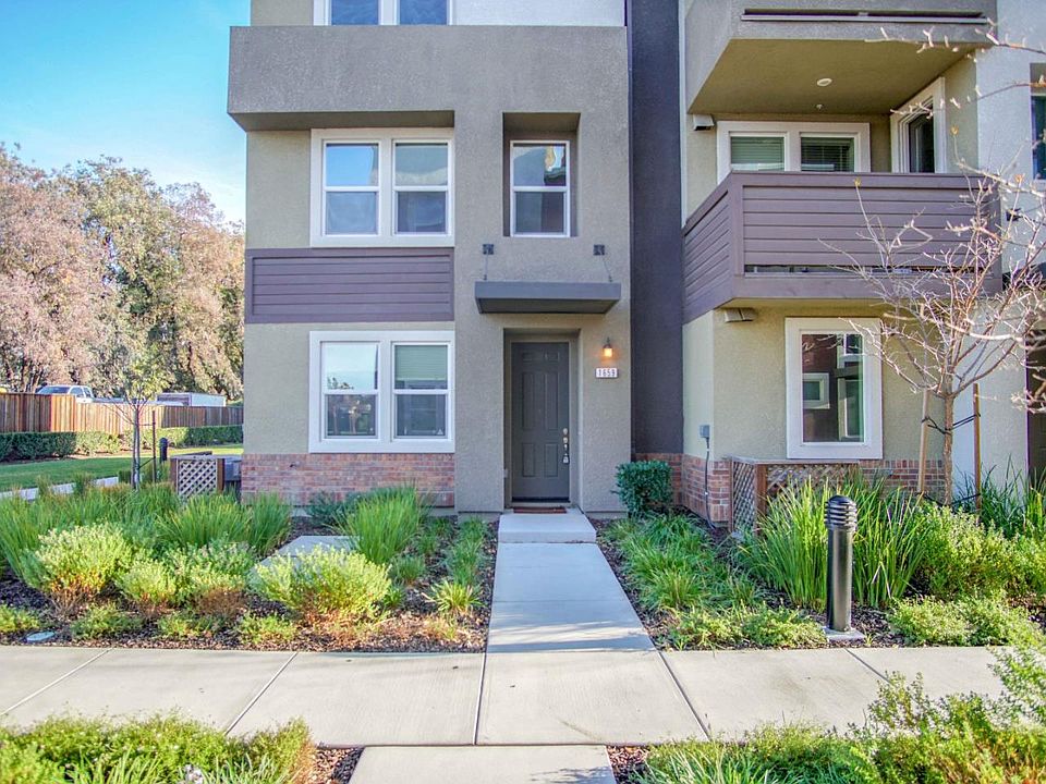1st image of 1659 Gruen Pl