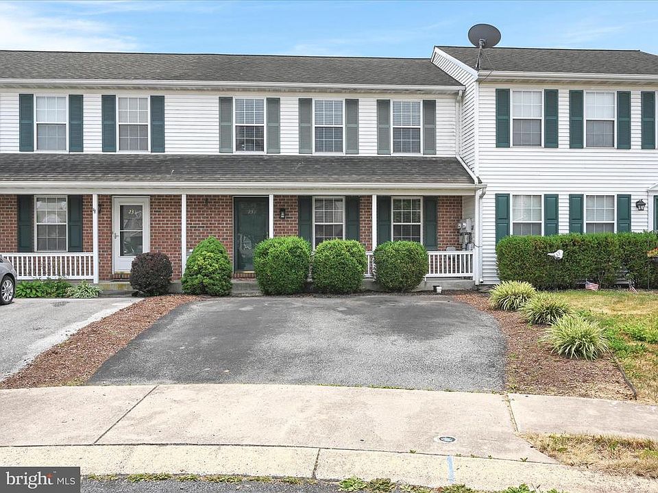 1st image of 235 Chelmsford Dr