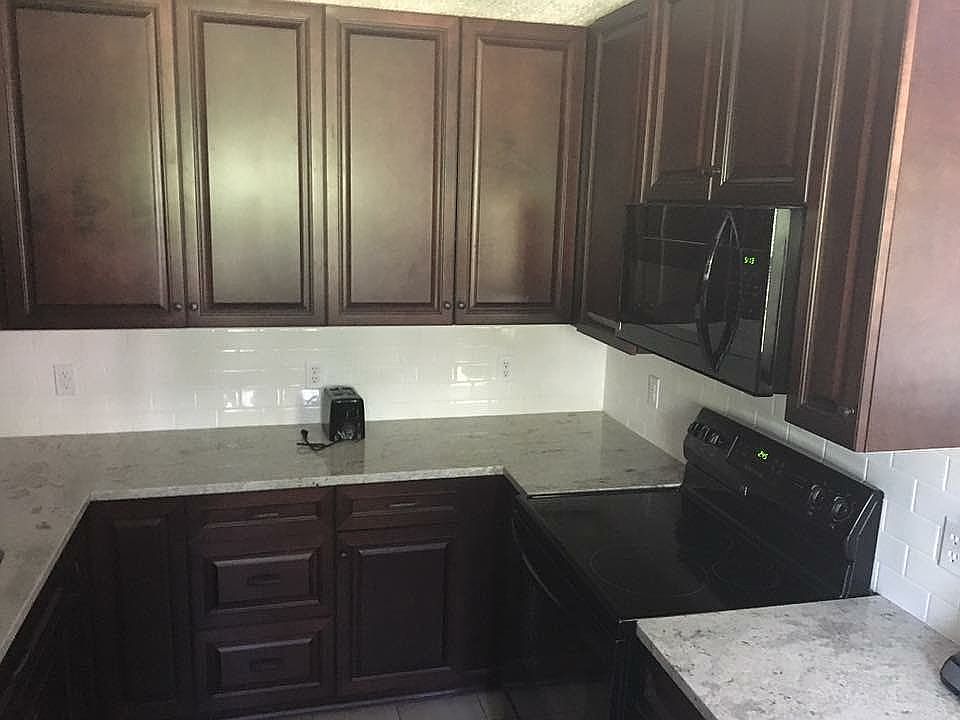 1st image of 513 Franklin Ave