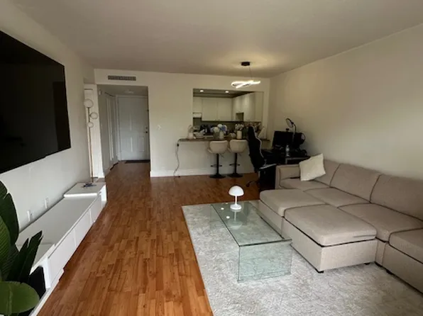 9301 SW 92nd Ave APT A406, Miami, FL 33176