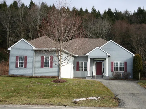 573 Red Barn Rd, Dalton, MA 01226