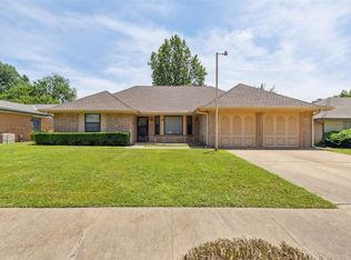 18 SW 97th St, Oklahoma City, OK 73139