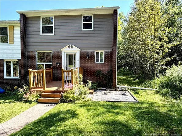 67 Candlewood Ln, Saint John, NB E2K 1Z5