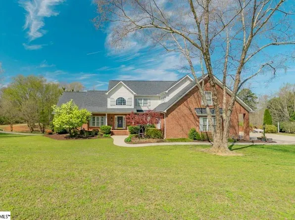 301 Rivercrest Dr, Taylors, SC 29687