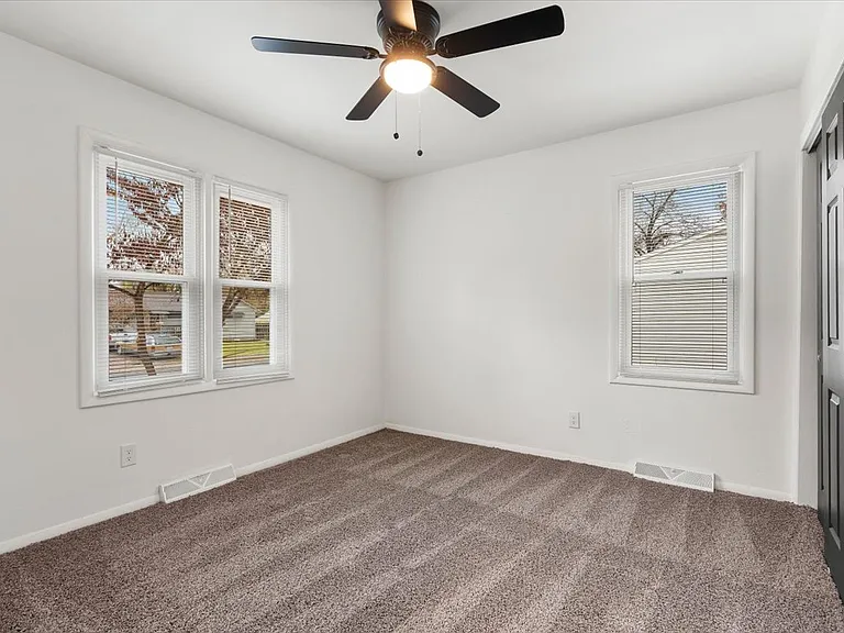 11312 Ditman Ave — Photo 9