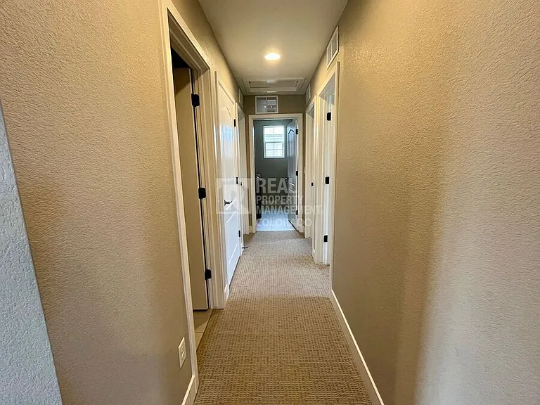8811 Tranquil Knoll Ln — Photo 19