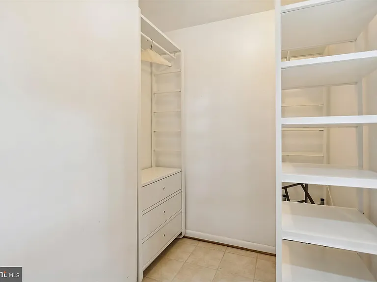 1804 Golf View Ct — Photo 13