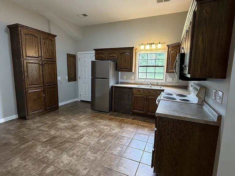 262 Payne Rd #B — Photo 6