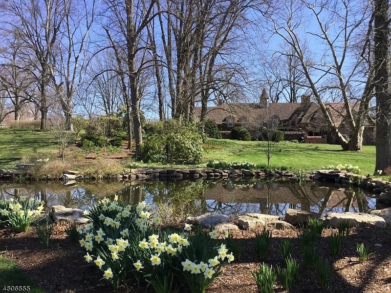 587 Van Beuren Rd, Harding Twp, NJ 07960 Zillow